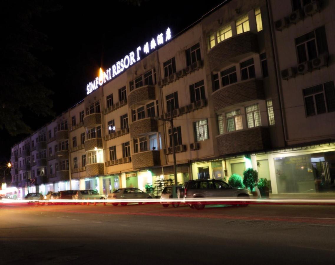 Simfoni Resort Langkawi Kuah Exterior photo